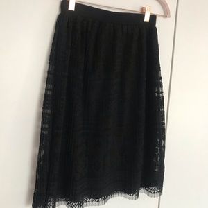 black midi skirt